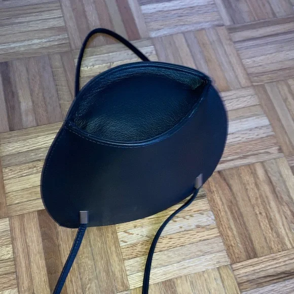 Olbrish Black Leather New Black Women's Handbag From Berlin - Picture 5 of 8